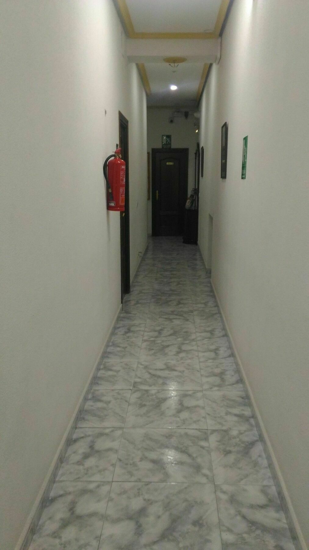 Hostal Palacios Fuencarral Madrid Exterior foto